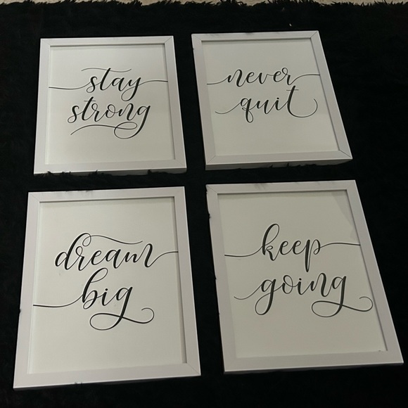 4 positive quotes with frames - Picture 1 of 1